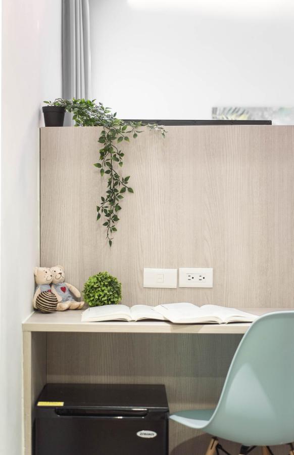 在家行旅At Home Hotel 臺北 外观 照片