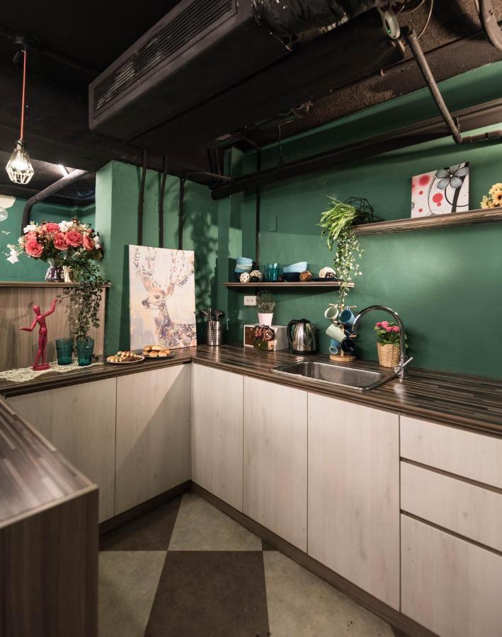 在家行旅At Home Hotel 臺北 外观 照片