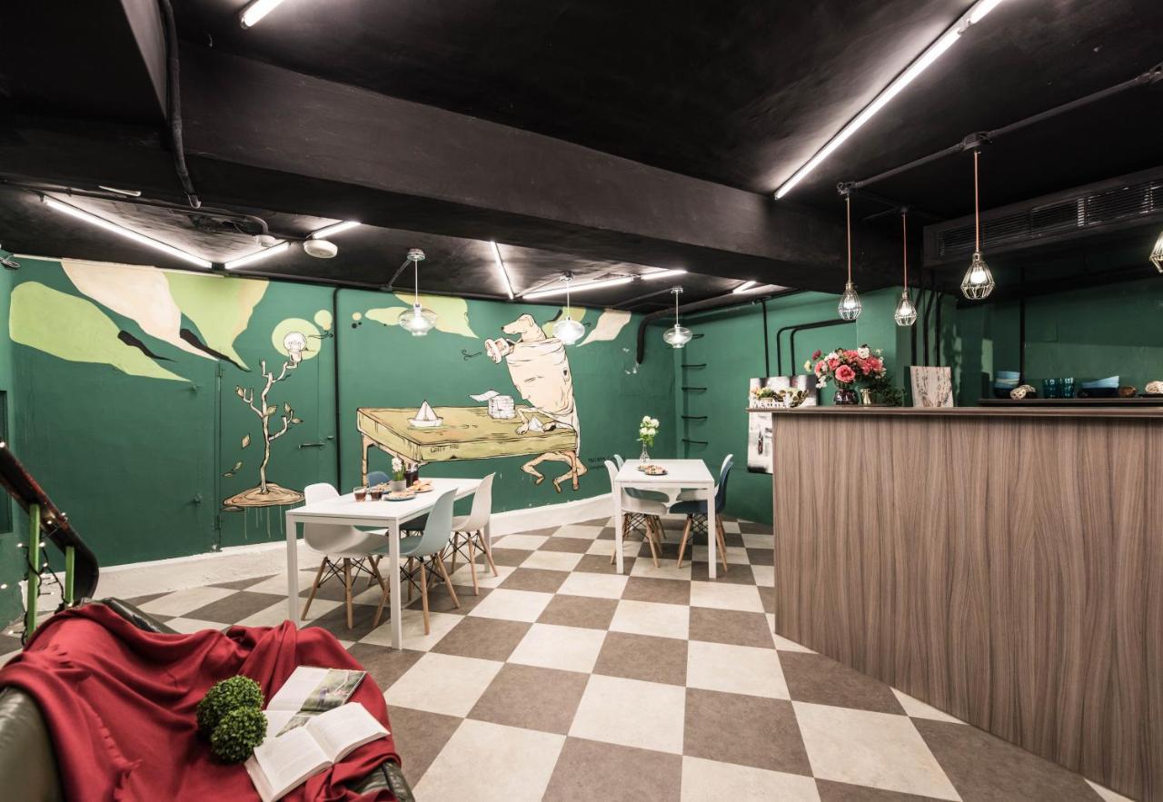 在家行旅At Home Hotel 臺北 外观 照片