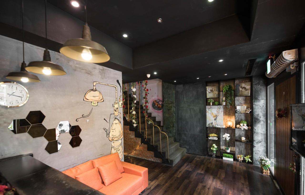 在家行旅At Home Hotel 臺北 外观 照片